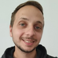 Ishak Bakija Email