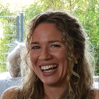 Katrien de Maeyer Email
