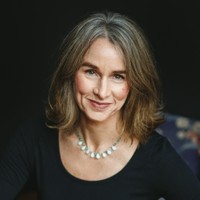 Emily Stewart
