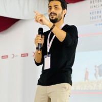 Zabi Halim Email