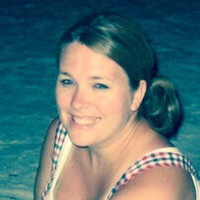 Cushman & Wakefield Employee Heather Meyer's profile photo