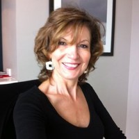 Jardim Property Employee Susan Frontino's profile photo