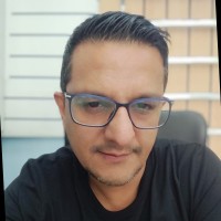 L&M Distribution FZE Employee Vijay Makhija's profile photo