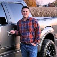 Graphics Universal, Inc. Employee Logan Moon's profile photo