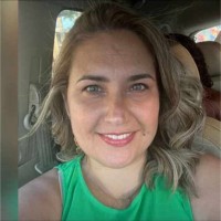 Renata Castro Email