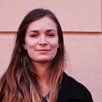 Ioana Lahr Email