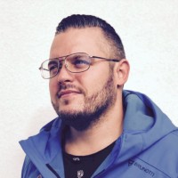 Roy van Schie Email