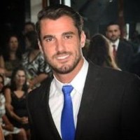 Raphael Caldas Moraes Email