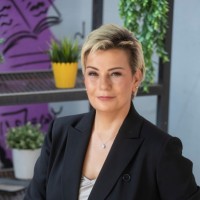 Zerrin Topal Email
