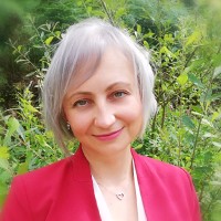 Julia Shastak Email & Phone Number