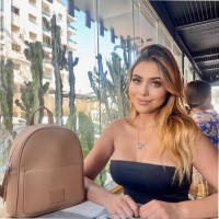 Converse Call Center Employee Farah Klibi's profile photo