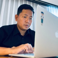 Walcott Zaw Email