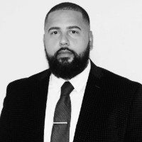 Hector Tavares Email