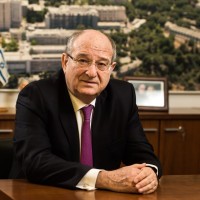 Chairman national Council for Civilian Research and Development Employee Peretz Lavie's profile photo
