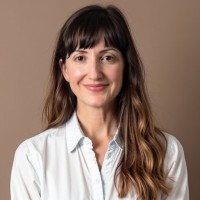 Anna Simonson Email & Phone Number