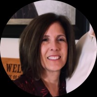 FNIC Trusted insurance advisors Employee Debbie Olson's profile photo