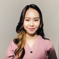 Dwi Adela Email