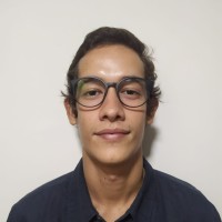 Lucas Cruz Email
