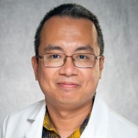 UNIVERSITY OF IOWA HOSPITALS &CLINCS Employee Huy Vuong's profile photo
