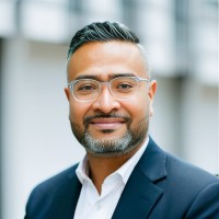 Bilingual Source Employee Jaffar's profile photo