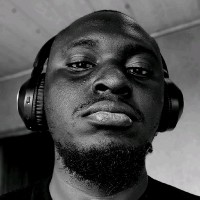 Knfrmd Web Corp. Employee Oluyomi Dare's profile photo