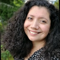Daniela Collao Email