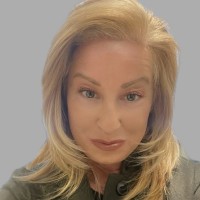 Solid & Striped Employee Toni Wilson's profile photo