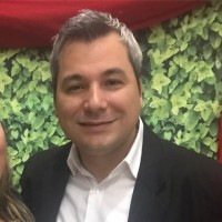 Fabrício Santos Email