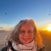 Lucy Chamberlain Email & Phone Number