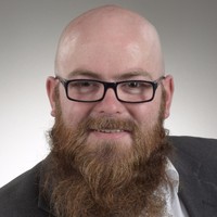 Dominik Gruen Email