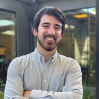 Alejandro Castellón Lazcano Email