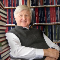 LifeBook Memoir & Autobiography Services Employee Roy Moëd's profile photo