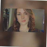 Kirstyn Lambros Email & Phone Number