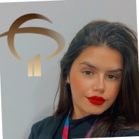 Lais MacIel Email