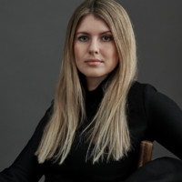 MR PORTER Employee Robyn Fullerton's profile photo