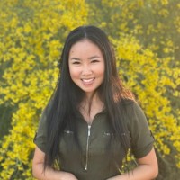 Pinnacle Peak Pictures Employee Madalen Z.'s profile photo