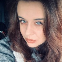 Nicole Méryová Email