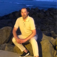 Bas Kramer Email
