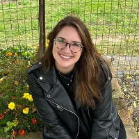 Caroline Sangalli Email