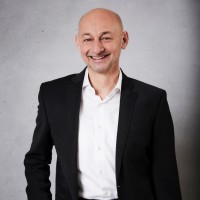 Peter Zech Email