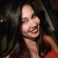 Daniela Valentim de Souza Email