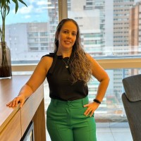 Daniella de Azambuja Sanseverino Email