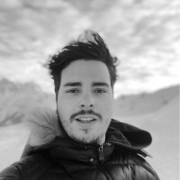 Village Igloo Employee Zacharias Auvray's profile photo