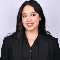Brianda Paredes Email