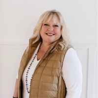 Coldwell Banker Danforth Employee Sue Darnell's profile photo
