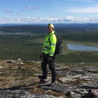 Viktor Grundström Email