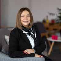 Maja Naumovska Email