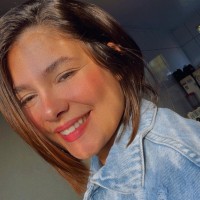Milena Osorio Email