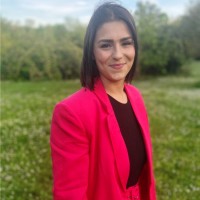 Cannes Accommodation Employee Chloé Bergerou's profile photo