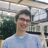 Jonas Larson Email
